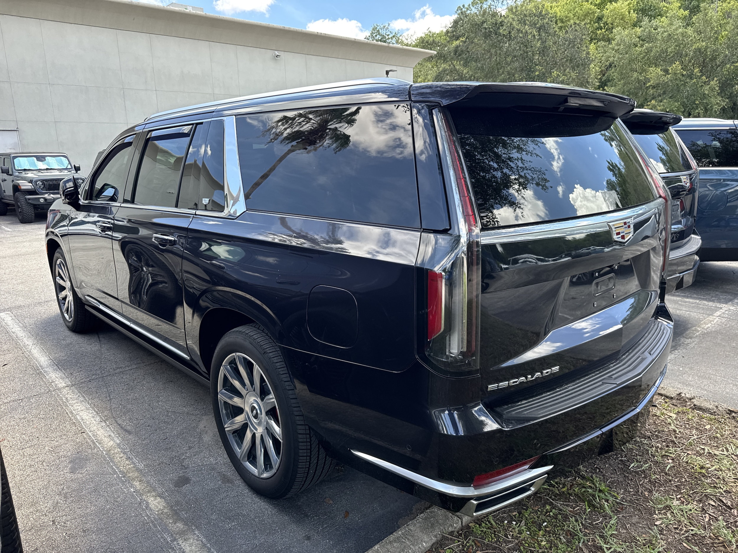 cadillac escalade esv 2024 1GYS4MKLXRR292190 image cadillac escalade esv 2024 1GYS4MKLXRR292190 image